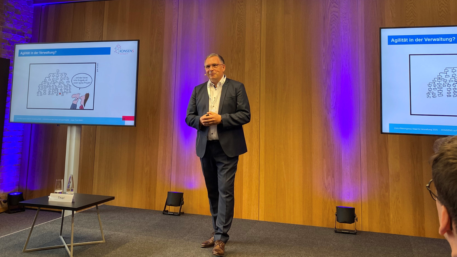 Jürgen Thiel präsentiert für KONSENS das Thema "KONSENS auf dem Weg in die agile Realität" auf dem Zukunftskongress 2025.